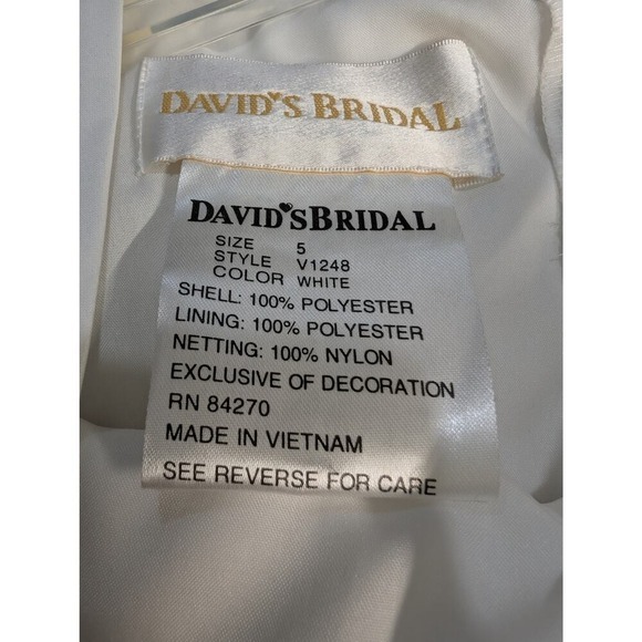 David's Bridal White Satin A Line Flower Girl‎ Dress Size 5 V1248 NWT - Picture 7 of 8